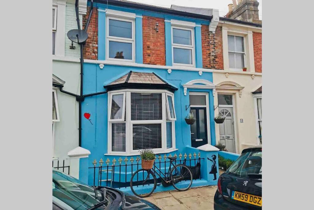 Lovely Seaside Town House เฮสติงส์ ภายนอก รูปภาพ